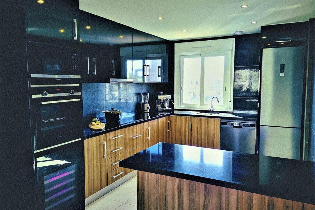 Black Sun. Modern Penthouse In Torrevieja Exterior photo